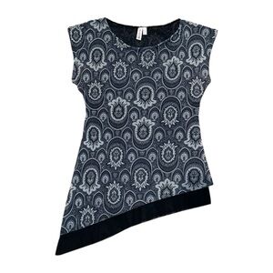 Sweet Pea Black & Gray Paisley Scoop Neck Top